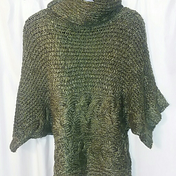 Italian Hand knit sweater - Picture 1 of 2